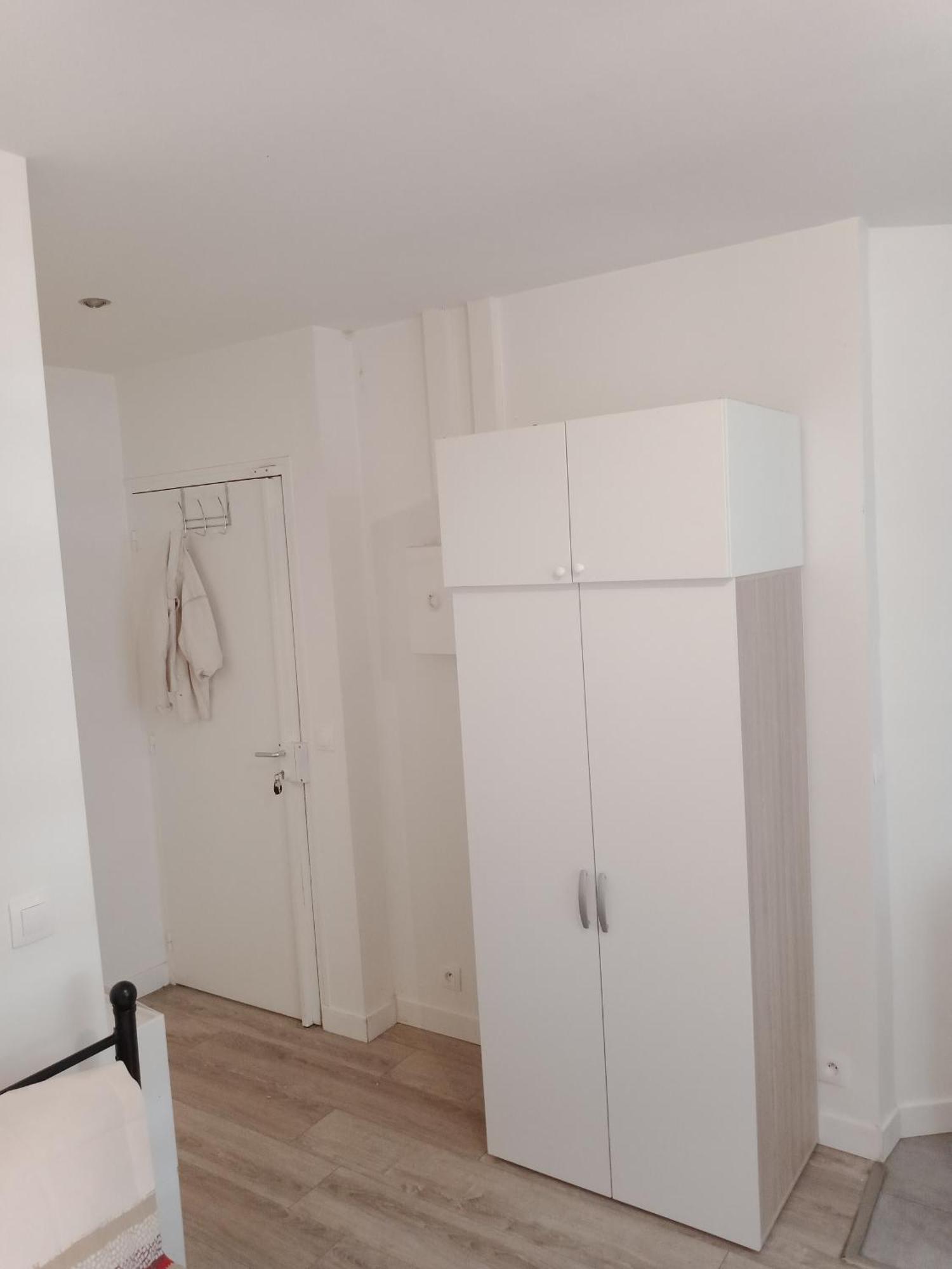 Joli Apartment Clichy Exterior photo